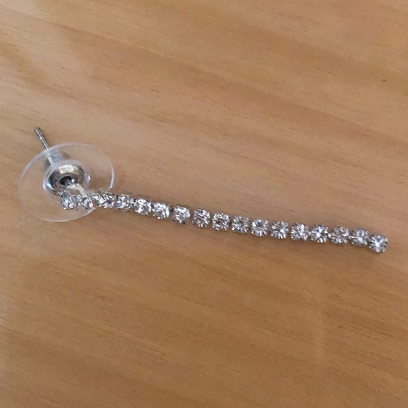 ADD FOR FREE to matching ring! Rhinestone thin strand beautiful pierced earrings - Picture 2 of 2